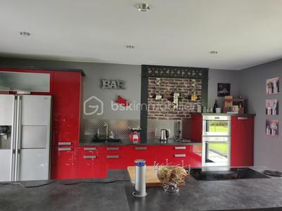 Propriété - 197 m² - 6 pièces