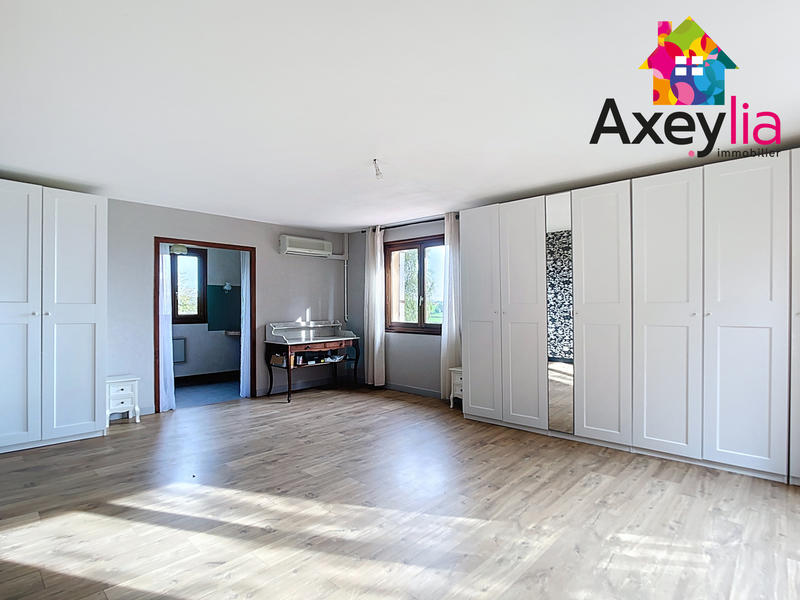 Maison - 165 m² - 6 pièces