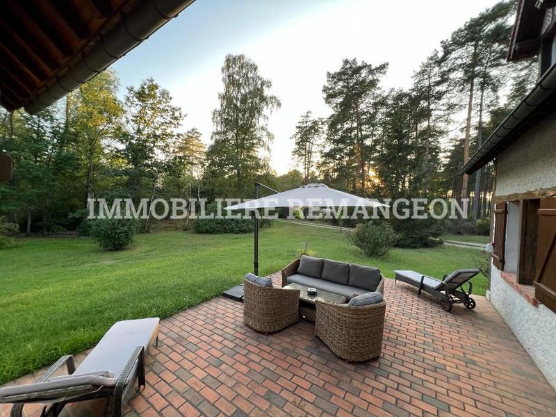 Demeure - 161 m² - 5 pièces