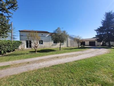 Maison - 170 m² - 6 pièces