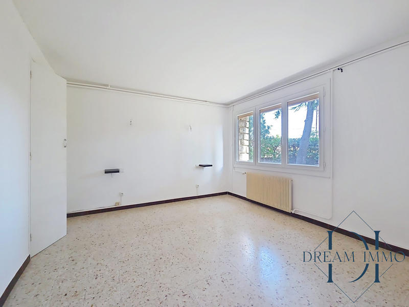 Maison traditionnelle - 206 m² - 8 pièces