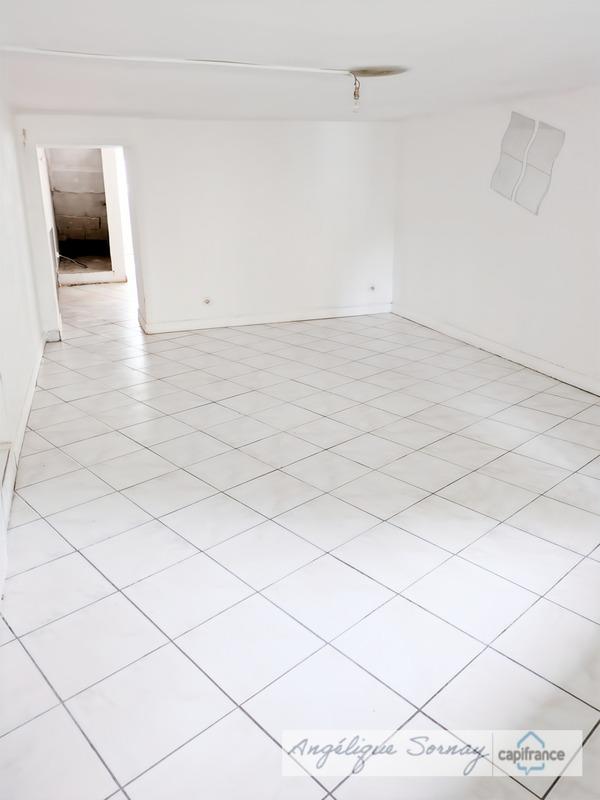 Maison - 111 m² - 4 pièces