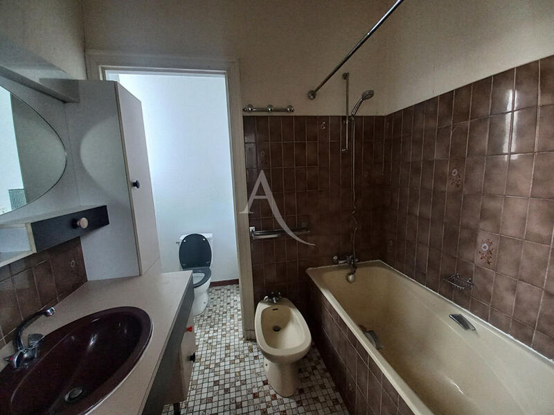 Appartement - 49 m² - 2 pièces