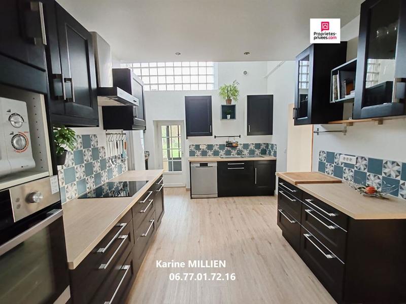 Maison - 151 m² - 6 pièces