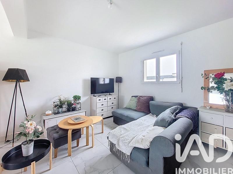 Maison - 80 m² - 5 pièces