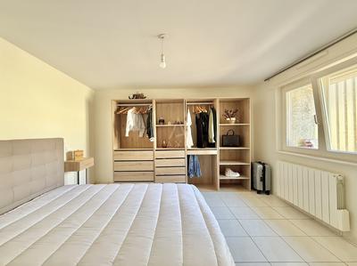 Appartement - 68 m² - 2 pièces