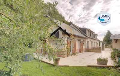 Maison ancienne - 280 m² - 10 pièces