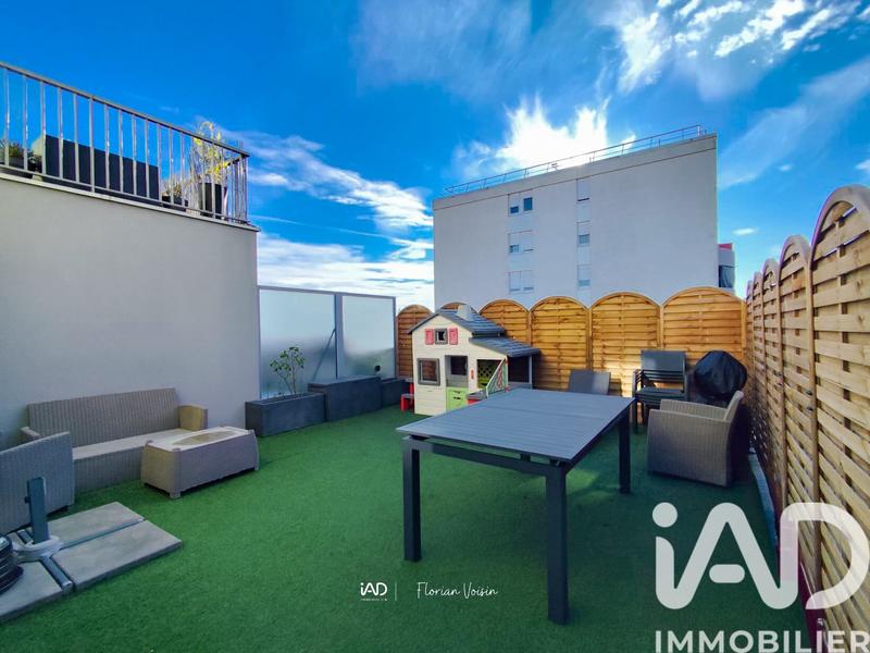 Appartement - 81 m² - 4 pièces