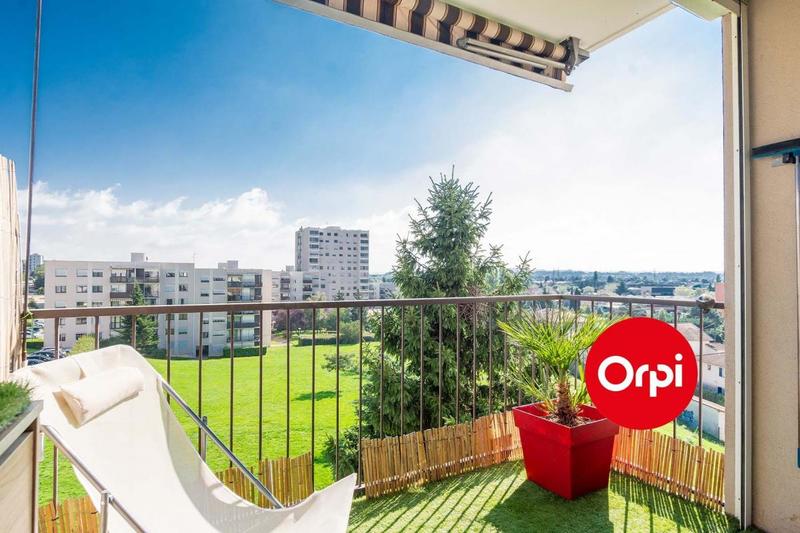 Appartement - 80 m² - 4 pièces