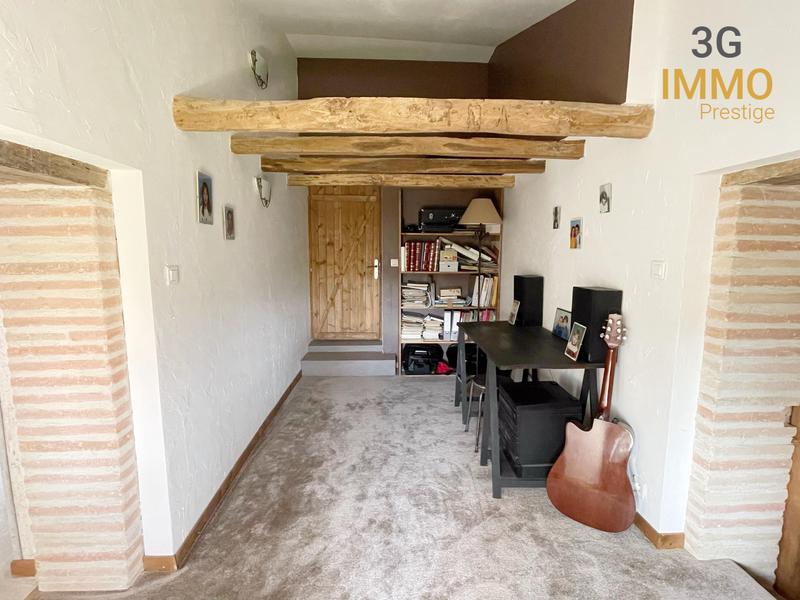 Maison ancienne - 468 m² - 14 pièces