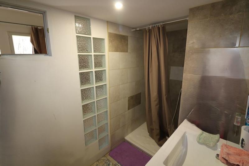 Maison en pierre - 235 m² - 5 pièces