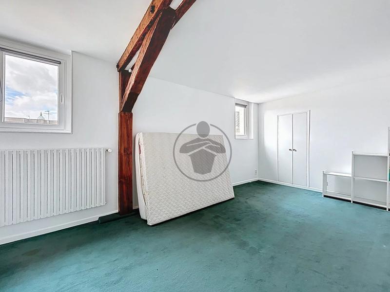 Maison - 199 m² - 6 pièces