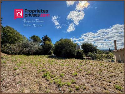Terrain constructible - 1 512 m²