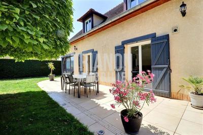 Maison - 161 m² - 7 pièces