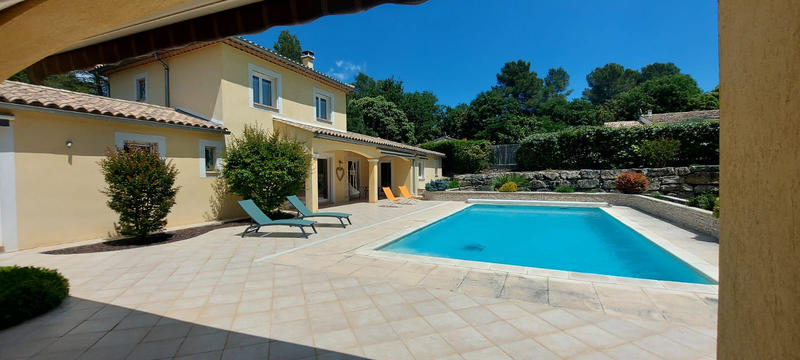 Villa - 160 m² - 6 pièces