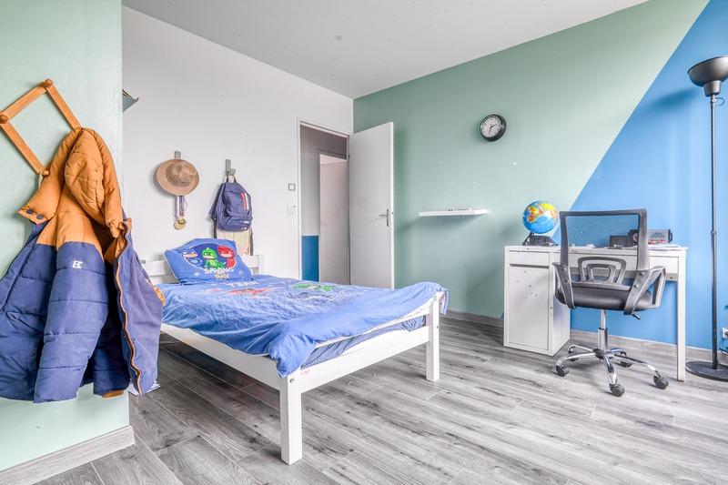 Appartement - 100 m² - 4 pièces