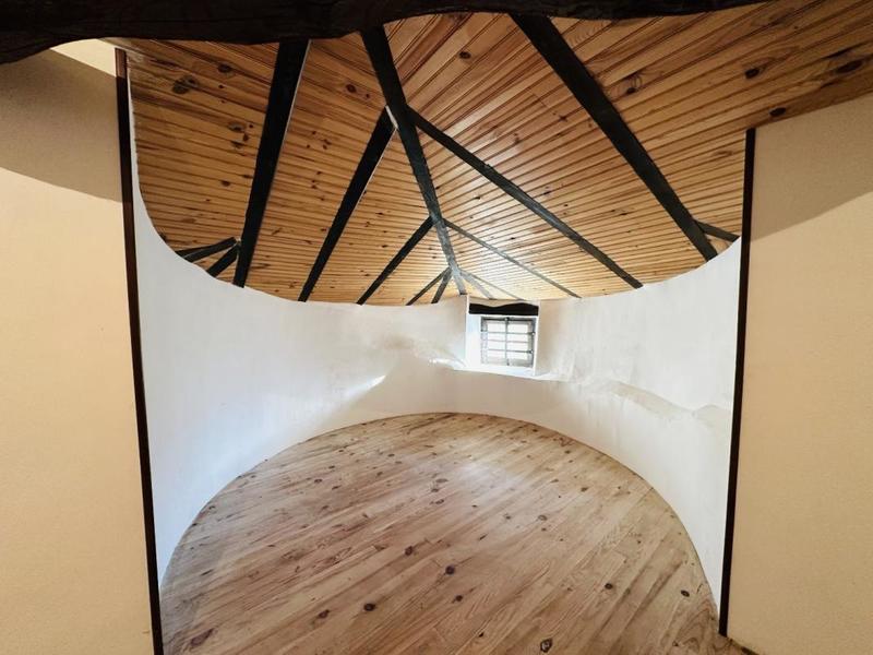 Maison de village - 420 m² - 12 pièces