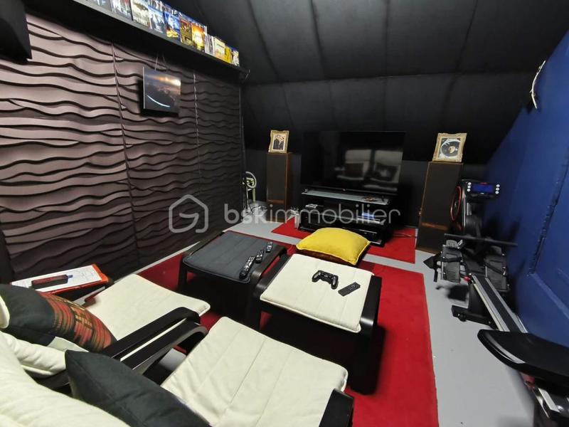 Pavillon - 114 m² - 6 pièces