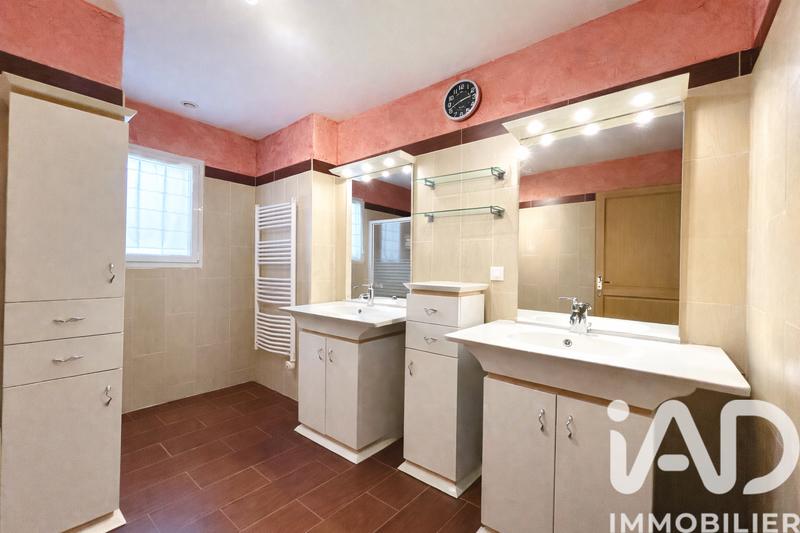 Maison - 155 m² - 5 pièces