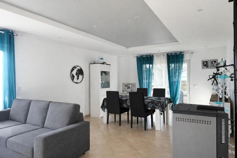 Maison - 123 m² - 5 pièces