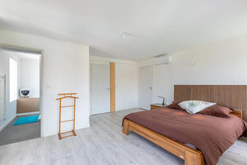 Maison en pierre - 190 m² - 7 pièces