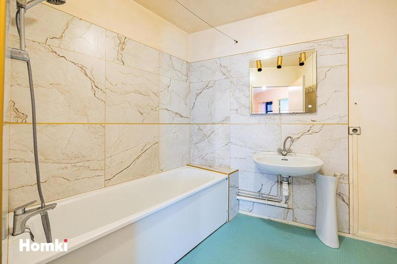 Appartement - 81 m² - 4 pièces