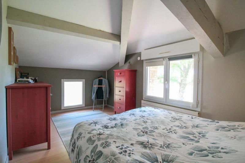 Demeure - 340 m² - 12 pièces