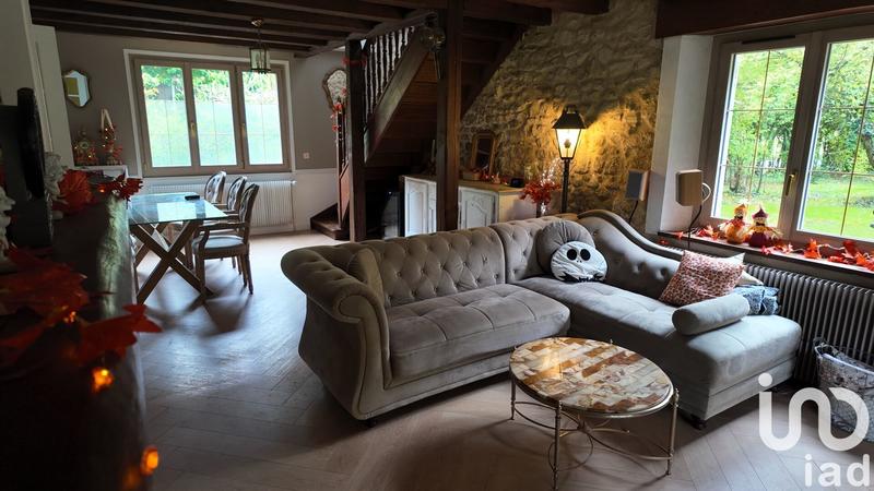 Maison - 150 m² - 8 pièces