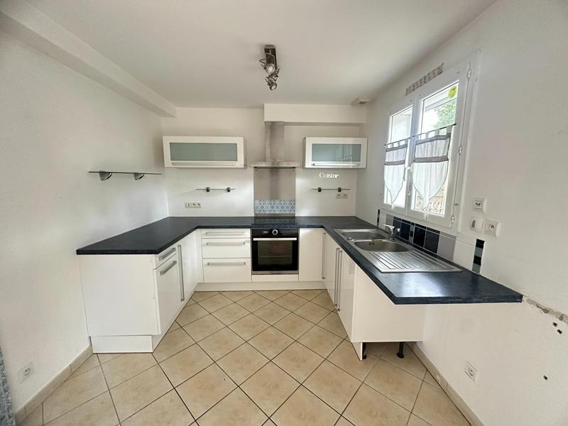 Maison - 111 m² - 5 pièces