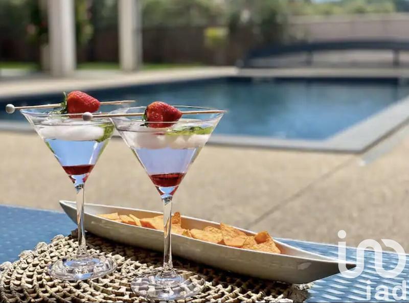 Maison - 170 m² - 6 pièces