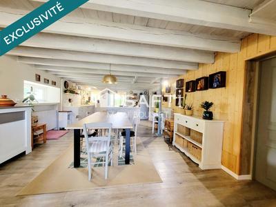 Maison - 151 m² - 5 pièces