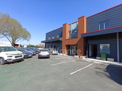 Bureau - 300 m² - 12 pièces