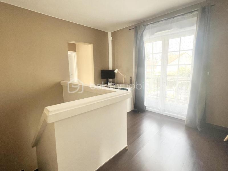 Maison - 170 m² - 10 pièces