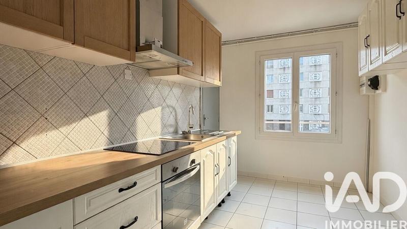 Appartement - 67 m² - 5 pièces