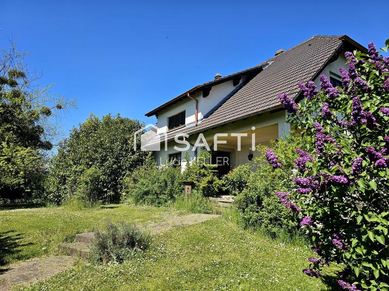 Maison - 230 m² - 7 pièces