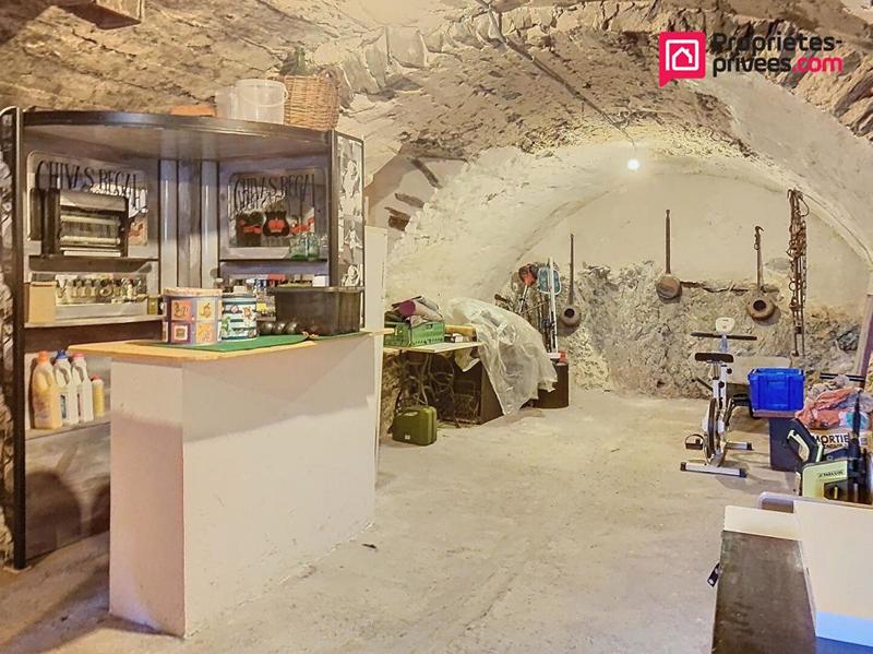 Maison - 167 m² - 7 pièces