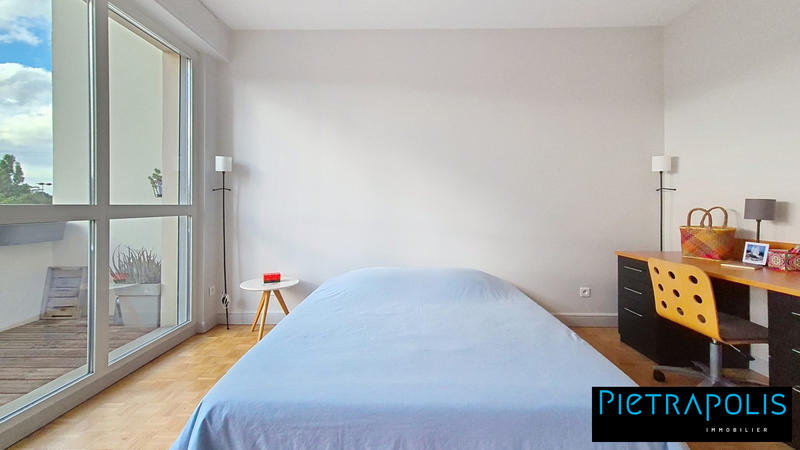 Appartement - 79 m² - 3 pièces