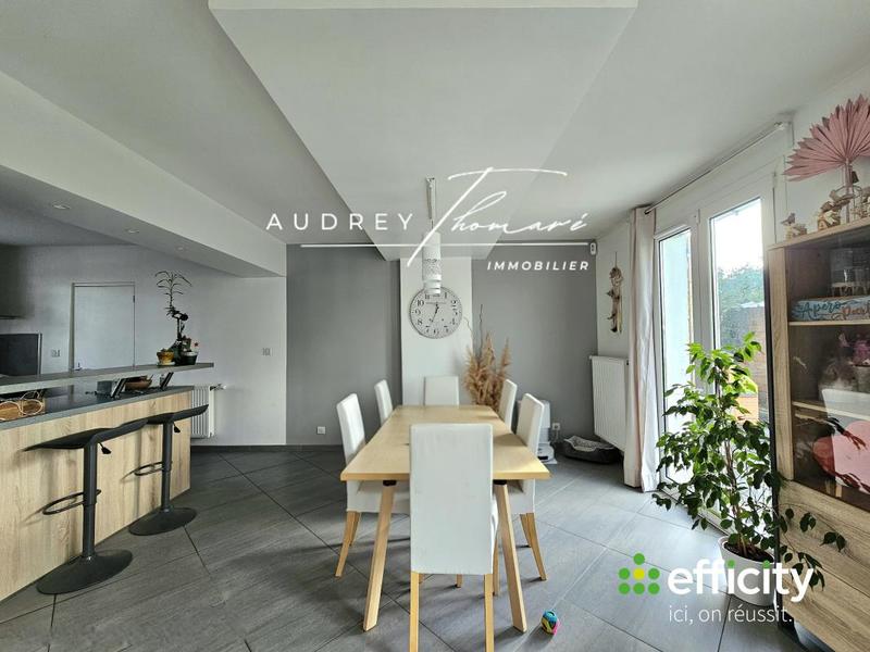 Pavillon - 101 m² - 6 pièces