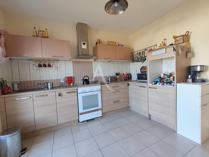 Maison - 166 m² - 7 pièces