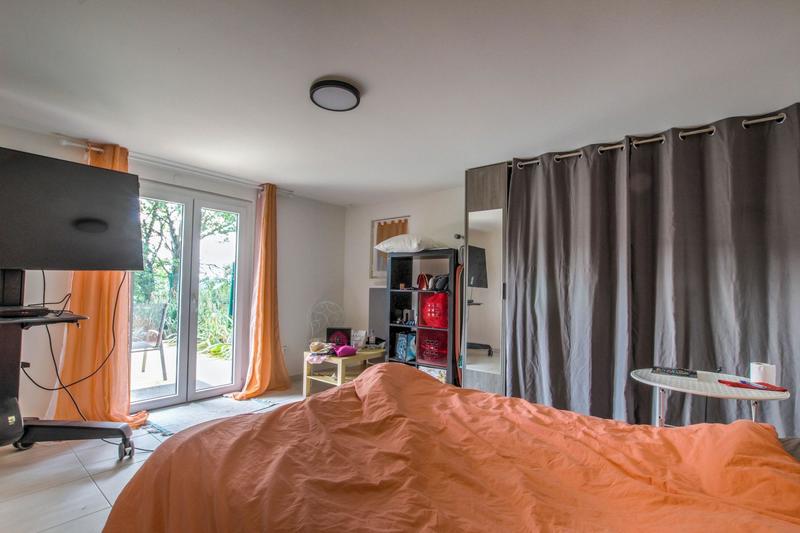 Maison - 204 m² - 5 pièces