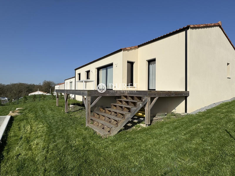 Maison - 106 m² - 5 pièces