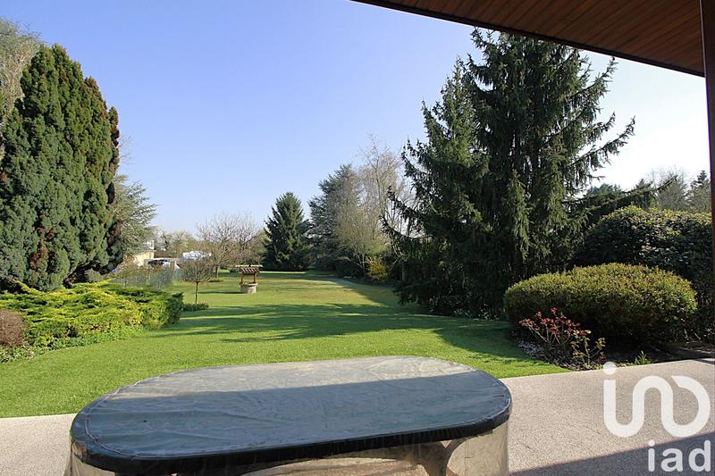 Maison - 185 m² - 7 pièces