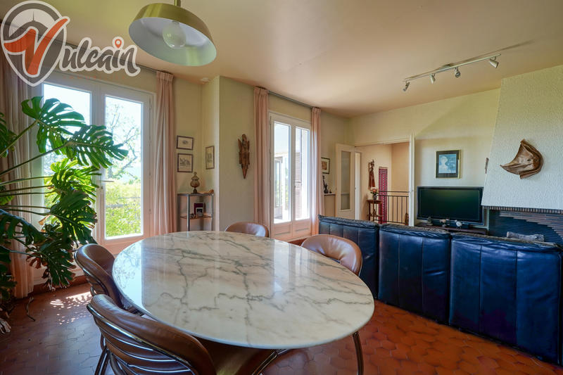 Maison - 185 m² - 6 pièces