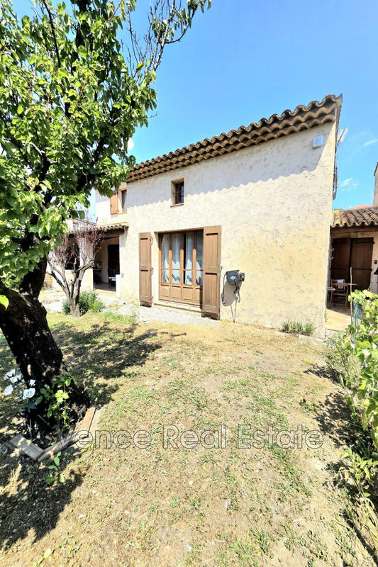 Maison - 171 m² - 6 pièces