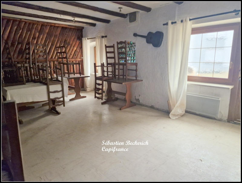 Maison de village - 310 m² - 9 pièces