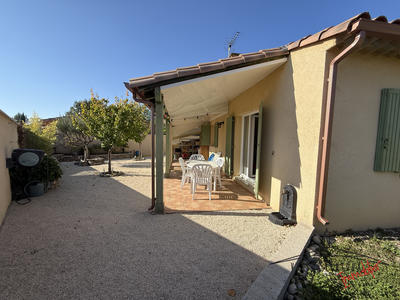 Villa - 90 m² - 5 pièces