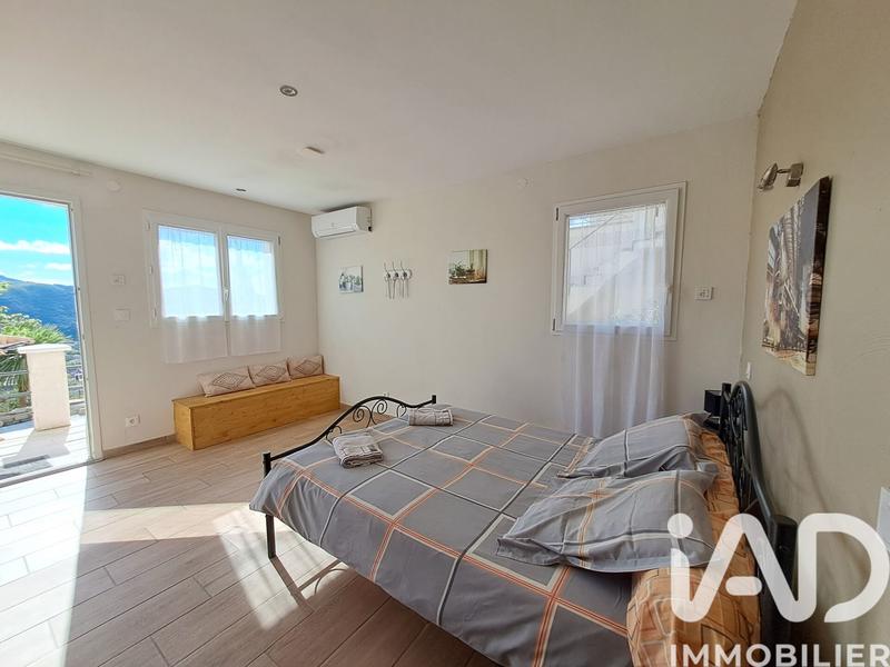 Maison - 169 m² - 5 pièces