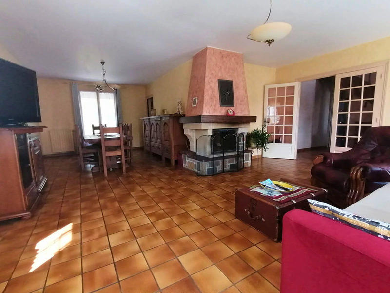 Maison - 157 m² - 5 pièces