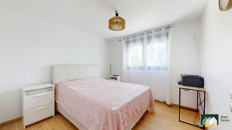 Maison - 104 m² - 5 pièces