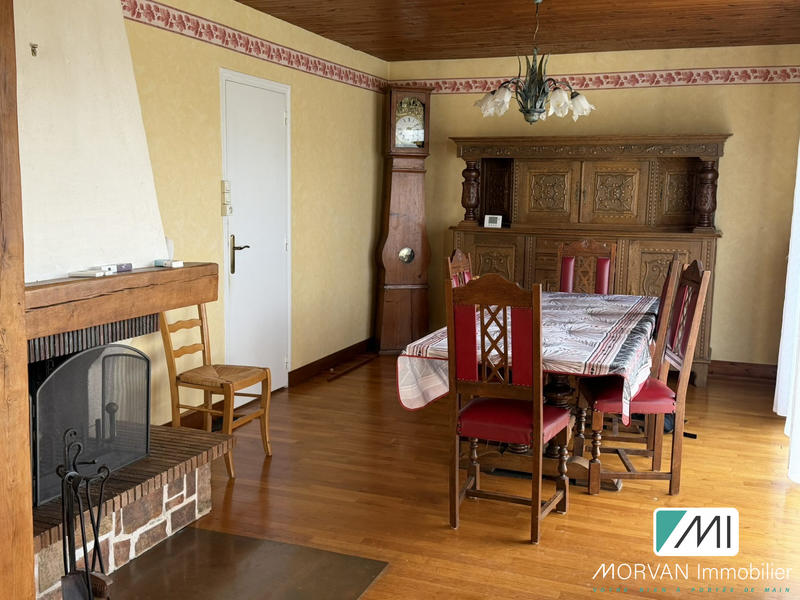 Maison - 95 m² - 5 pièces